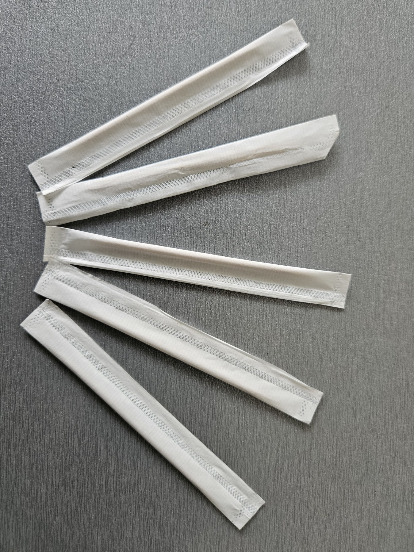 Bragio Plastics - Čačkalice u papiru